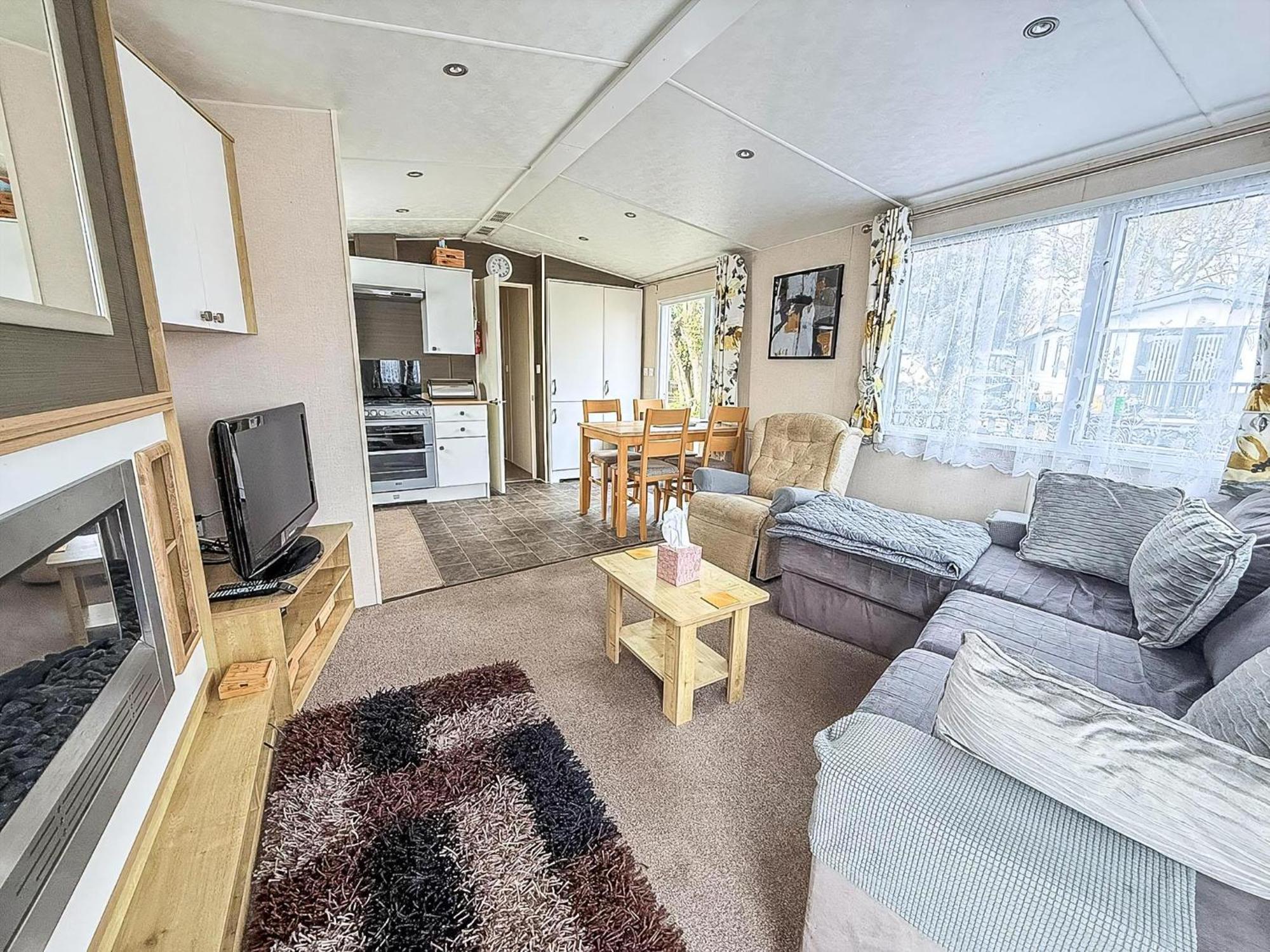 Brilliant Caravan With A Partial Sea View In Suffolk Ref 32026Az Lowestoft Eksteriør billede